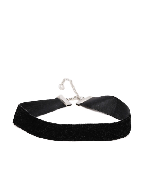

Accessorize Black Velvet Finish Choker Necklace