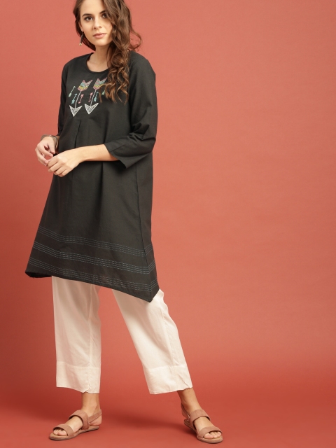 

Taavi Women Black Embroidered Kantha A-Line Sustainable Kurta with Asymmetric Hem