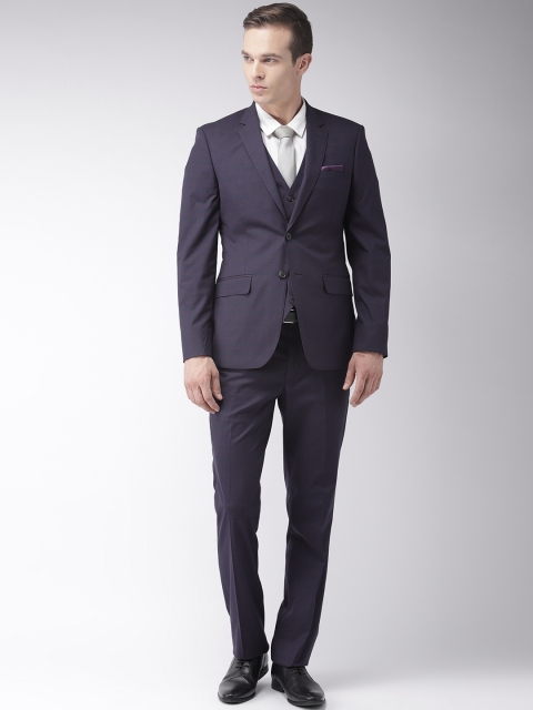 

Raymond Men Navy Blue & Maroon Checked Contemporary Fit Formal Suit