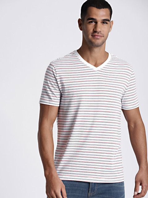 

GAP Men White & Red Striped V-Neck T-shirt