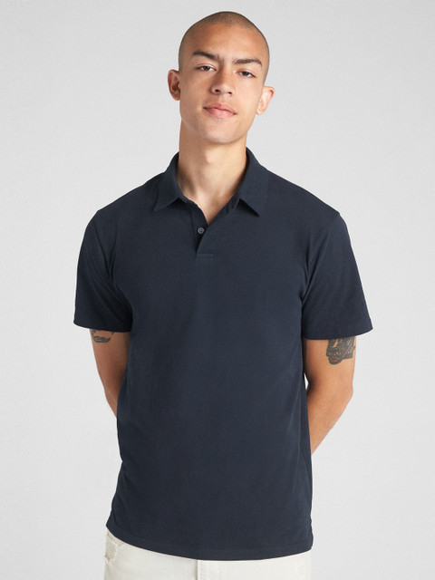 

GAP Men Navy Blue Solid Polo Collar T-shirt