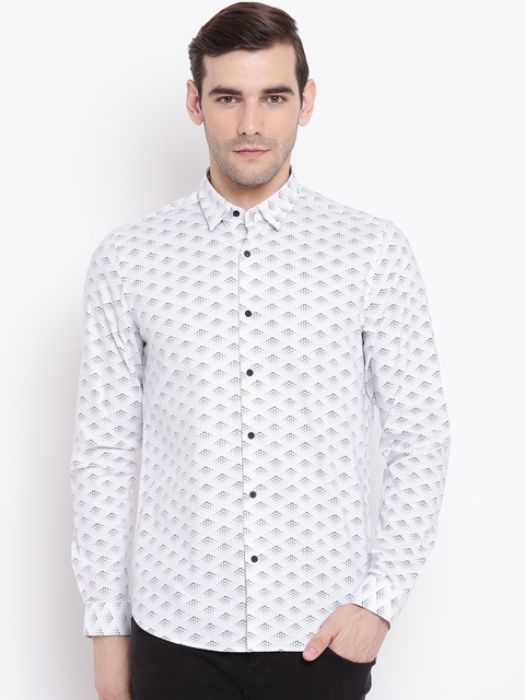 

Blackberrys Men White Regular Fit Printed Casual Shirt