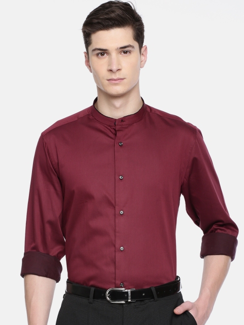 

Blackberrys Men Maroon Slim Fit Self Design Semiformal Shirt