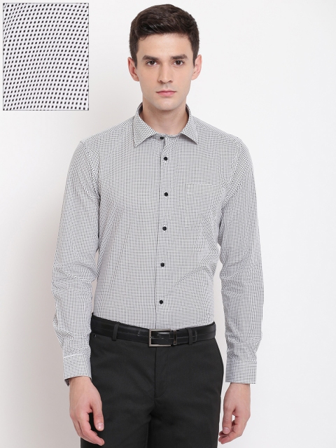

Blackberrys Men White & Black Slim Fit Printed Formal Shirt
