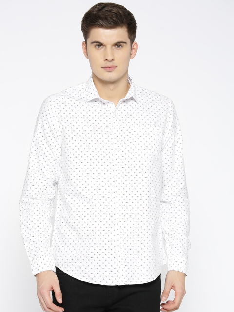 

Blackberrys Men White & Navy Slim Fit Printed Casual Shirt