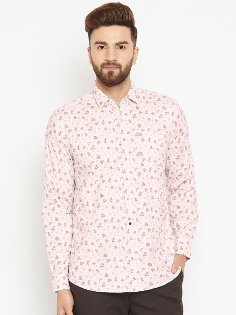

Blackberrys Men White & Peach-Coloured Slim Fit Printed Casual Shirt