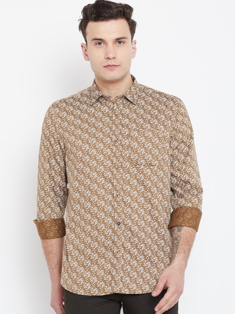 

Blackberrys Men Brown & Off-White Slim Fit Printed Casual Shirt