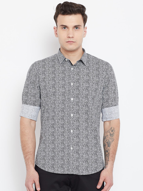 

Blackberrys Men Black & White Slim Fit Printed Casual Shirt