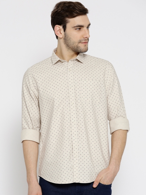 

Blackberrys Men Beige Slim Fit Printed Casual Shirt