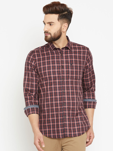 

Blackberrys Men Burgundy & Pink Slim Fit Checked Casual Shirt
