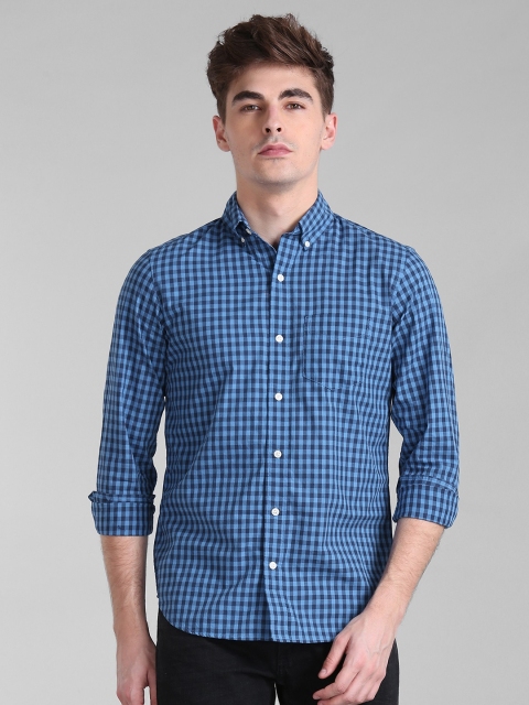

GAP Men Blue Regular Fit Shirt