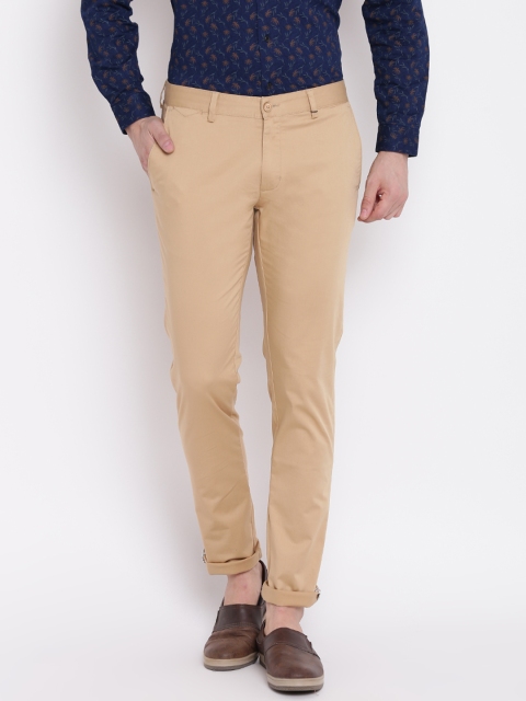 

Blackberrys Men Beige Regular Fit Solid Trousers