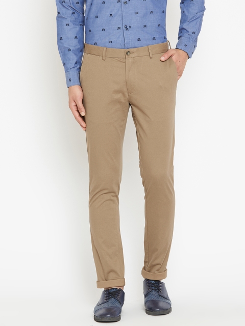 

Blackberrys Men Khaki Regular Fit Printed Trousers