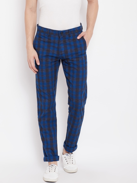 

Blackberrys Men Blue & Black Regular Fit Checked Trousers