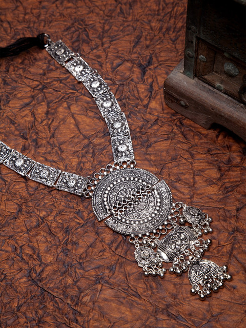 

Infuzze Oxidised Silver-Toned Textured Necklace