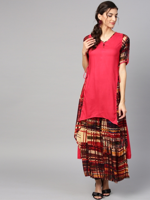 

Ives Women Pink & Black Solid Kurta with Sharara