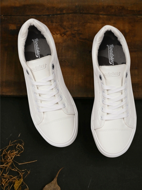 

Roadster Men White Sneakers