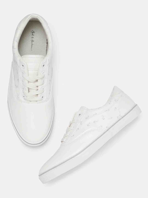 

Mast & Harbour Men White Sneakers