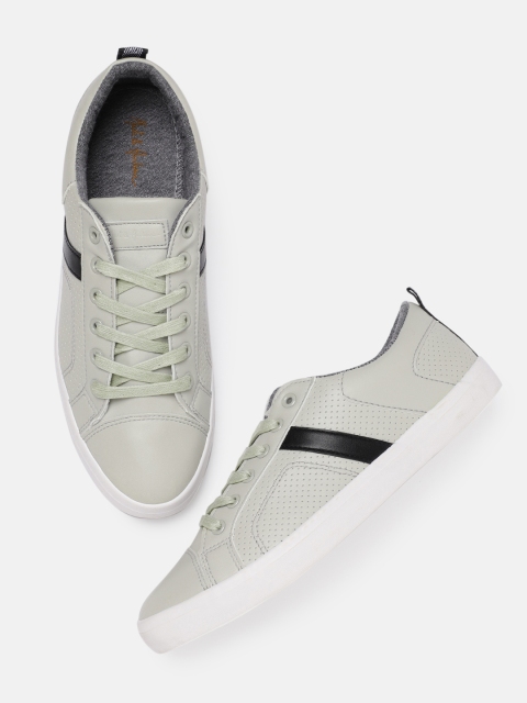 

Mast & Harbour Men Grey Sneakers