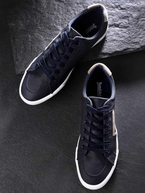 

Roadster Men Navy Blue Sneakers