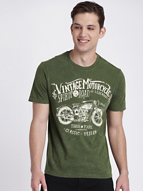 

GAP Men Olive Green Printed Round Neck T-shirt