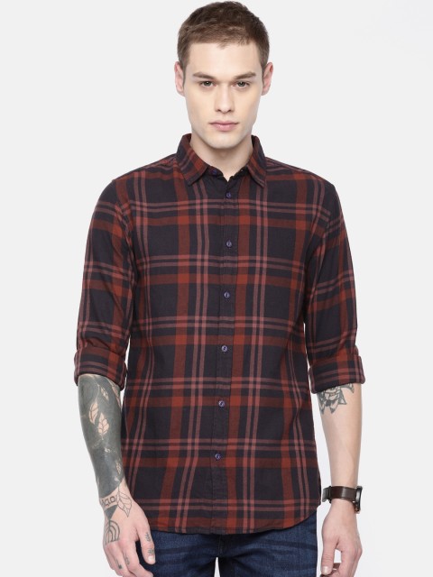 

ONLY & SONS Men Black & Rust Brown Slim Fit Checked Casual Shirt