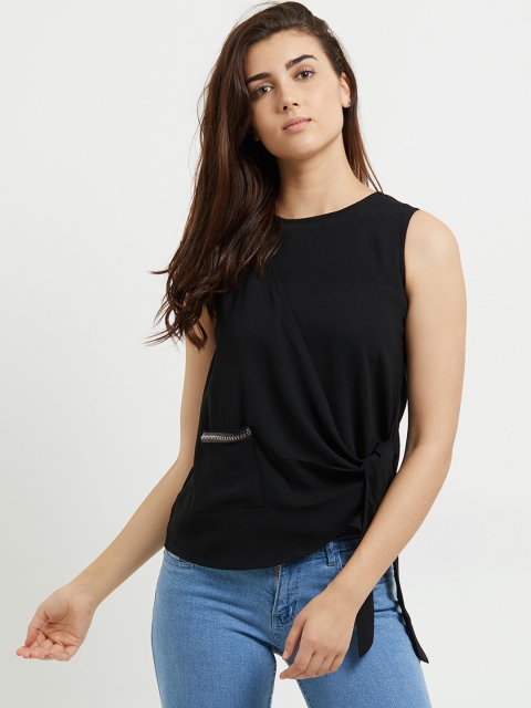 

109F Women Black Solid Cinched Waist Top