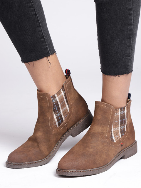 

Mast & Harbour Women Brown Solid Mid-Top Flat Boots