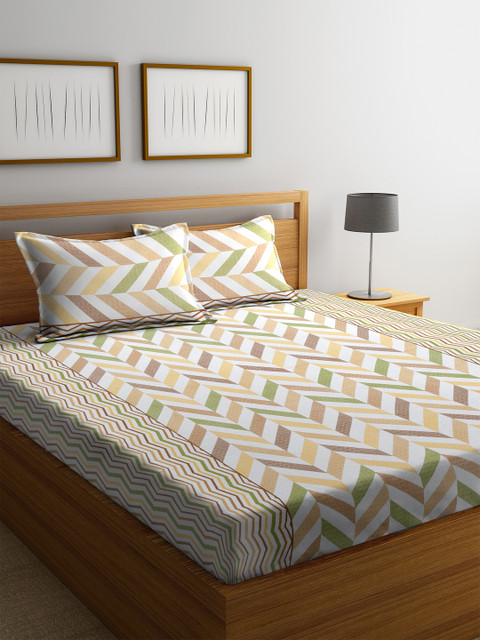 

Cortina Multicoloured Geometric Flat 120 TC Cotton 1 Queen Bedsheet with 2 Pillow Covers, Multi