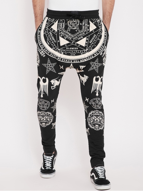 

PUNK Men Black & White Regular Fit Printed Joggers