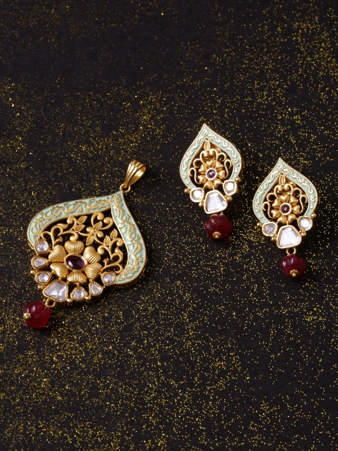

Voylla Women Yellow Gold-Plated & Red Kundan Stone-Studded Jewellery Set