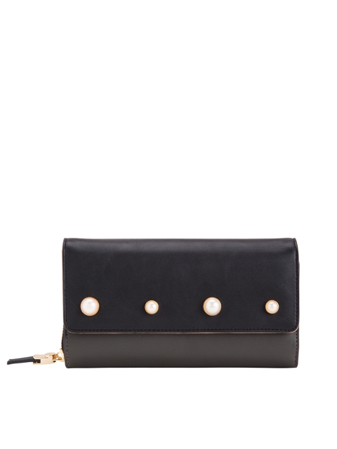 

CARPISA Women Black Solid Three Fold Wallet
