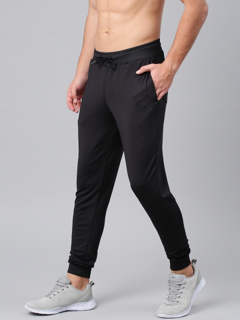 

HRX by Hrithik Roshan Men Black Solid Joggers