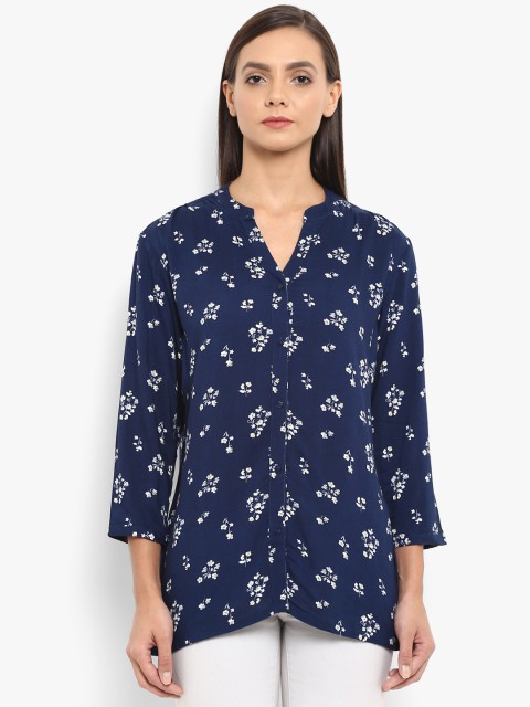 

Park Avenue Women Navy Blue Regular Fit Printed Casual Shirt