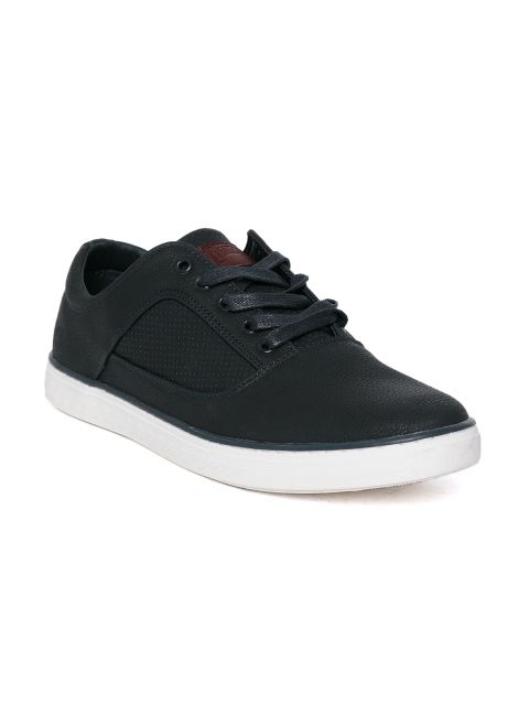 

Harvard Men Navy Blue Perforated Sneakers