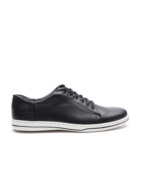 

Carlton London Men Black Sneakers