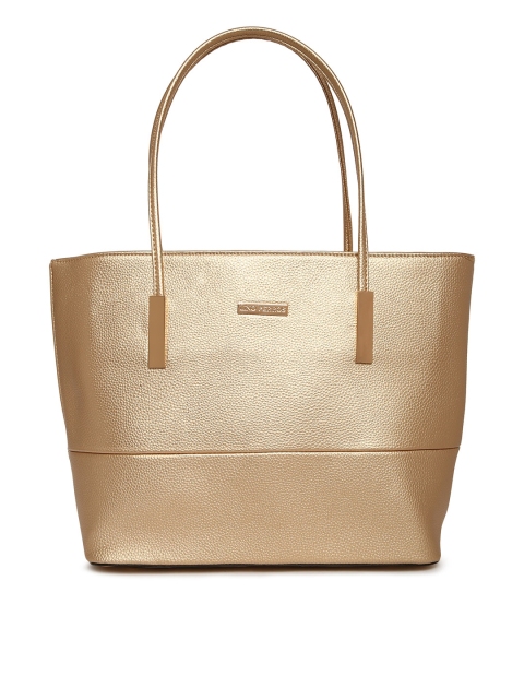 

Lino Perros Gold-Toned Solid Shoulder Bag