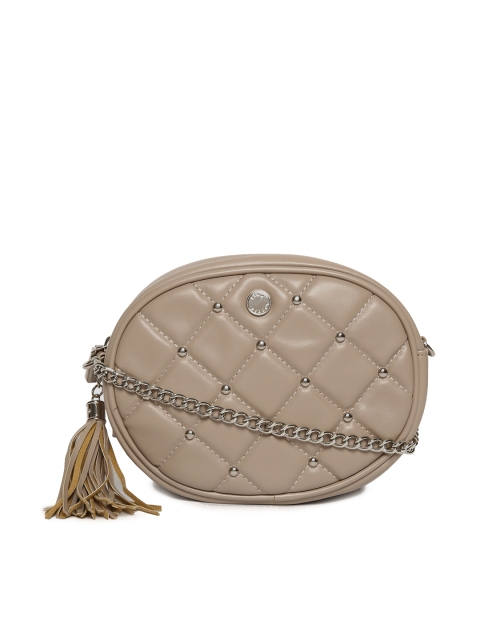 

Lino Perros Beige Quilted Sling Bag