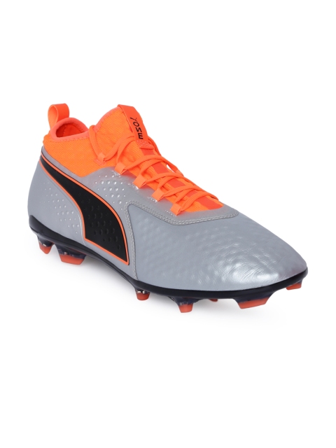 

Puma Men Silver-Toned & Orange ONE 2 Lth FG Football Shoes