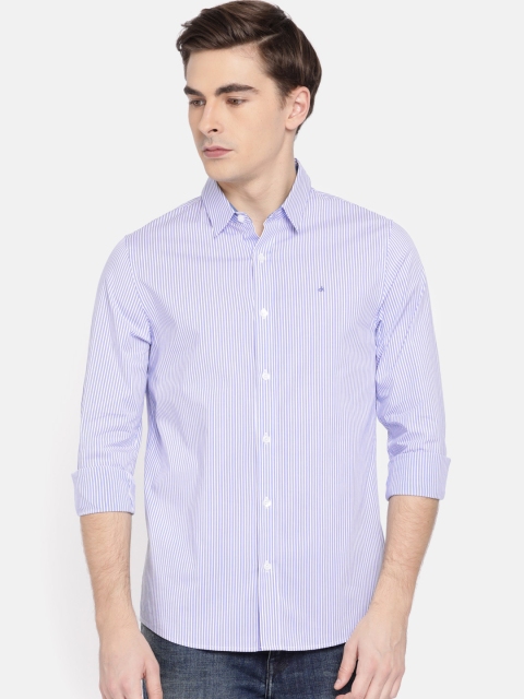 

Calvin Klein Jeans Men White & Blue Slim Fit Striped Casual Shirt