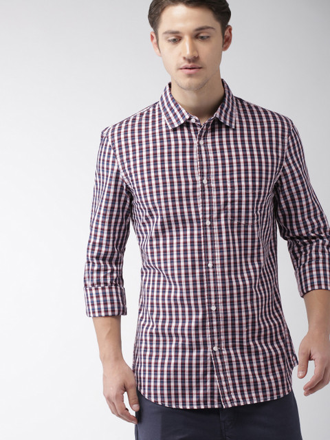 

Celio Men White & Red Slim Fit Checked Casual Shirt