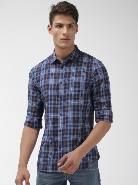 

Celio Men Blue & Brown Regular Fit Checked Casual Shirt