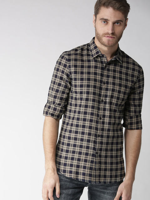 

Celio Men Navy Blue & Beige Regular Fit Checked Casual Shirt