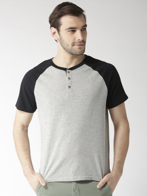 

Aeropostale Men Grey Melange & Black Solid Henley Neck T-shirt