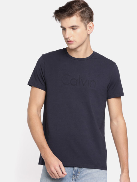 

Calvin Klein Jeans Men Navy Blue Solid Round Neck T-shirt