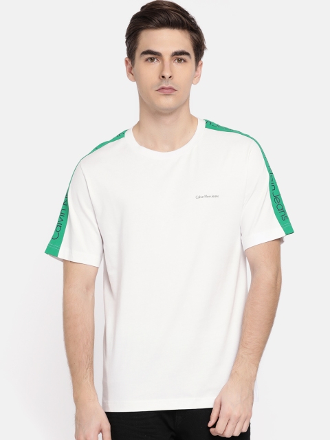 

Calvin Klein Jeans Men White Solid Round Neck T-shirt