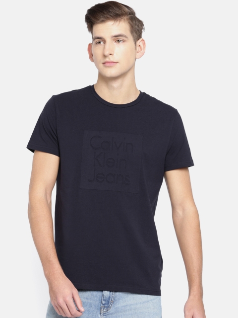 

Calvin Klein Jeans Men Navy Blue Solid Round Neck T-shirt