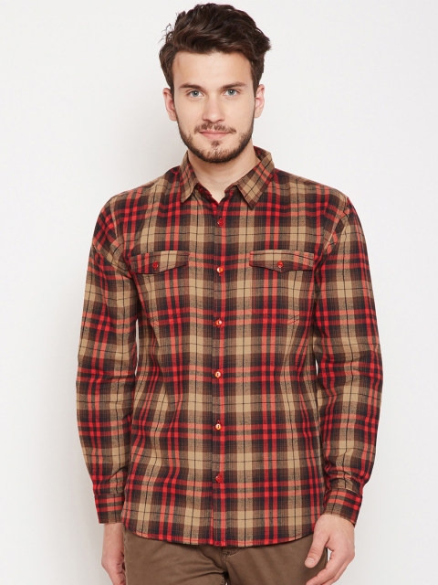

Oxolloxo Men Red & Beige Regular Fit Checked Casual Shirt