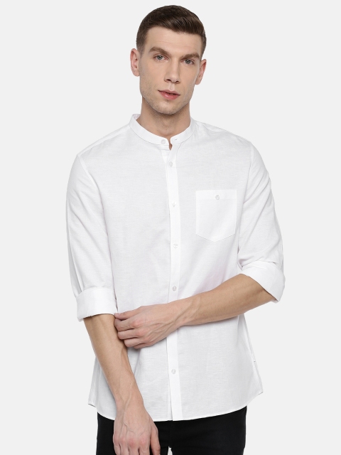 

Calvin Klein Jeans Men White Solid Casual Shirt