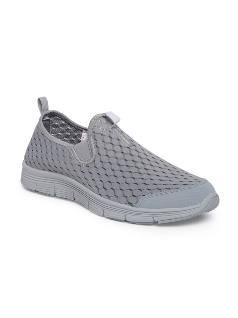 

PEAK Men Grey Running Shoes